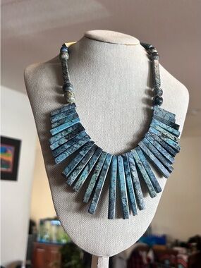 Vintage Turquoise Sea Sediment Jasper Cleopatra Fan Bib Statement Necklace - 18"